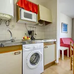Mismar-12 By Interhome Roses